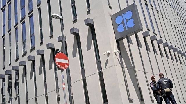 Le pétrole en baisse après le statu quo décidé par l'Opep + - ABDJ Patrimoine | Stratégie financière