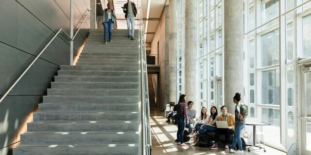 L'engagement climatique du secteur financier, un critère de plus en plus important pour les jeunes diplômés - ABDJ Patrimoine | Stratégie financière