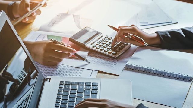 Comment la hausse des taux a remis les trésoriers au coeur de la stratégie des entreprises - ABDJ Patrimoine | Stratégie financière
