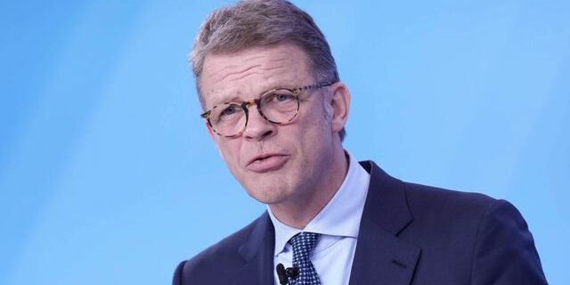 Le patron de Deutsche Bank alerte contre l'extrême droite en Allemagne - ABDJ Patrimoine | Stratégie financière
